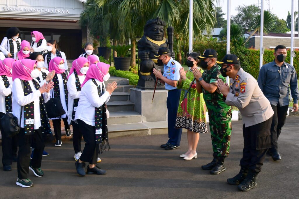 Apa itu OASE-KIM, Oragnisasi yang Dibawa Ibu Iriana Joko Widodo  ke di Labuan Bajo? 