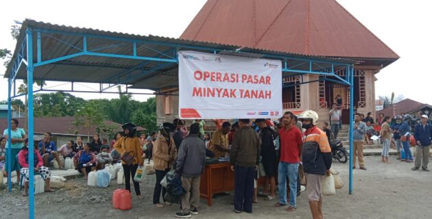 Operasi Pasar Minyak Tanah, Warga Antusias karena Dibeli dengan HET 