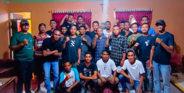 Anak Muda dari Dua Kelurahan di Karot, Langke Rembong Deklarasikan Dukungan untuk Hery Nabit pada Pilkada Manggarai 2024