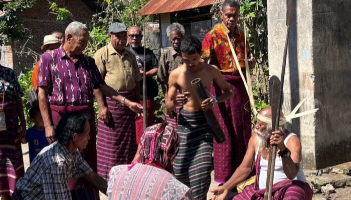 Komitmen PLN UIP Nusra: Tuntaskan Sosialisasi dan Ritus Adat di Sekitar PLTP Atadei